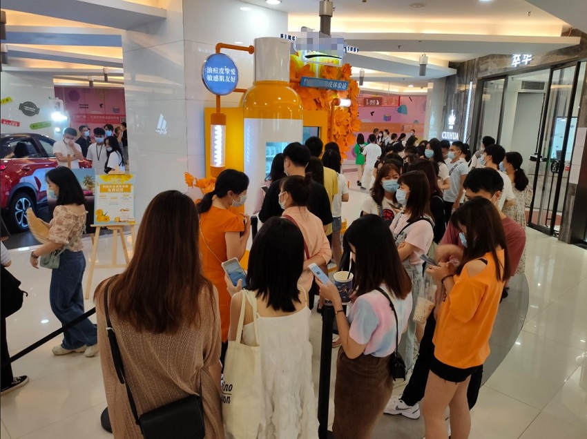 美妝自動派樣售貨機打開校園大學生消費市場？
